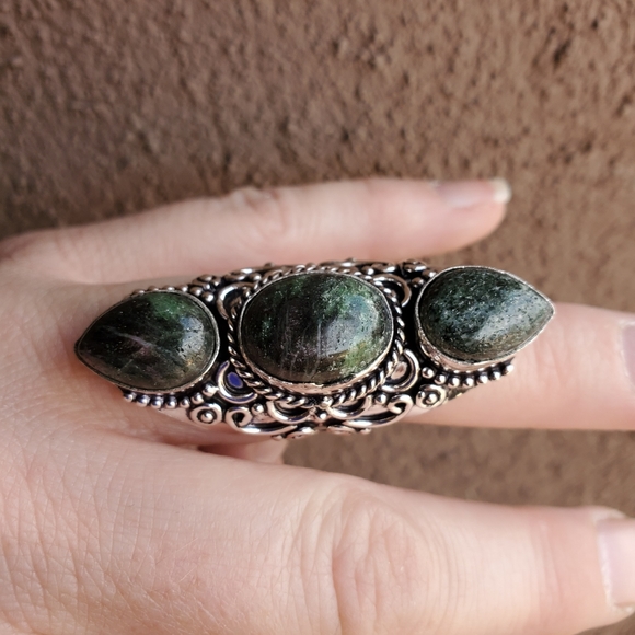 New Ruby in Zoisite 925 Silver Statement Ring. - Picture 11 of 15